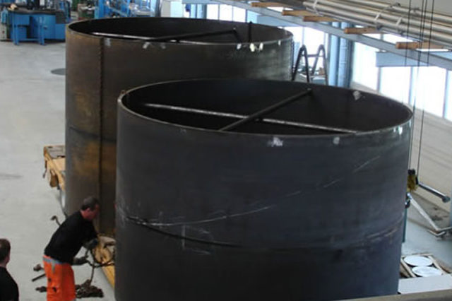 Überdimensionale Zylinder für den Maschinenbau